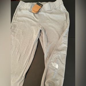 North Face sweatpants Brand new never worn still have tags on it